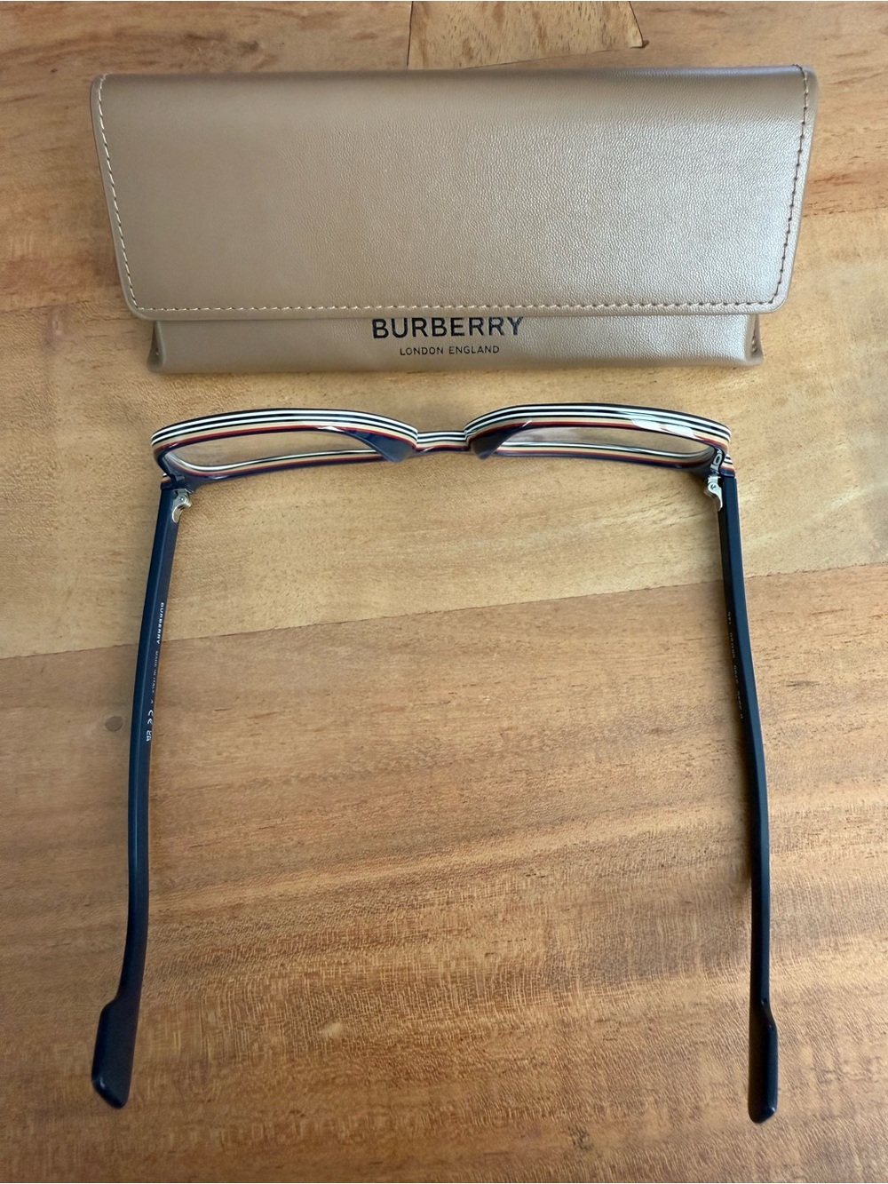 Burberry BE2340 BOLTON - Picture 4 of 8